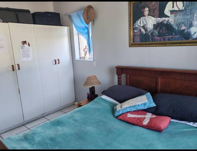 1 BEDROOM APARTMENT FOR SALE IN NORTHCLIFF